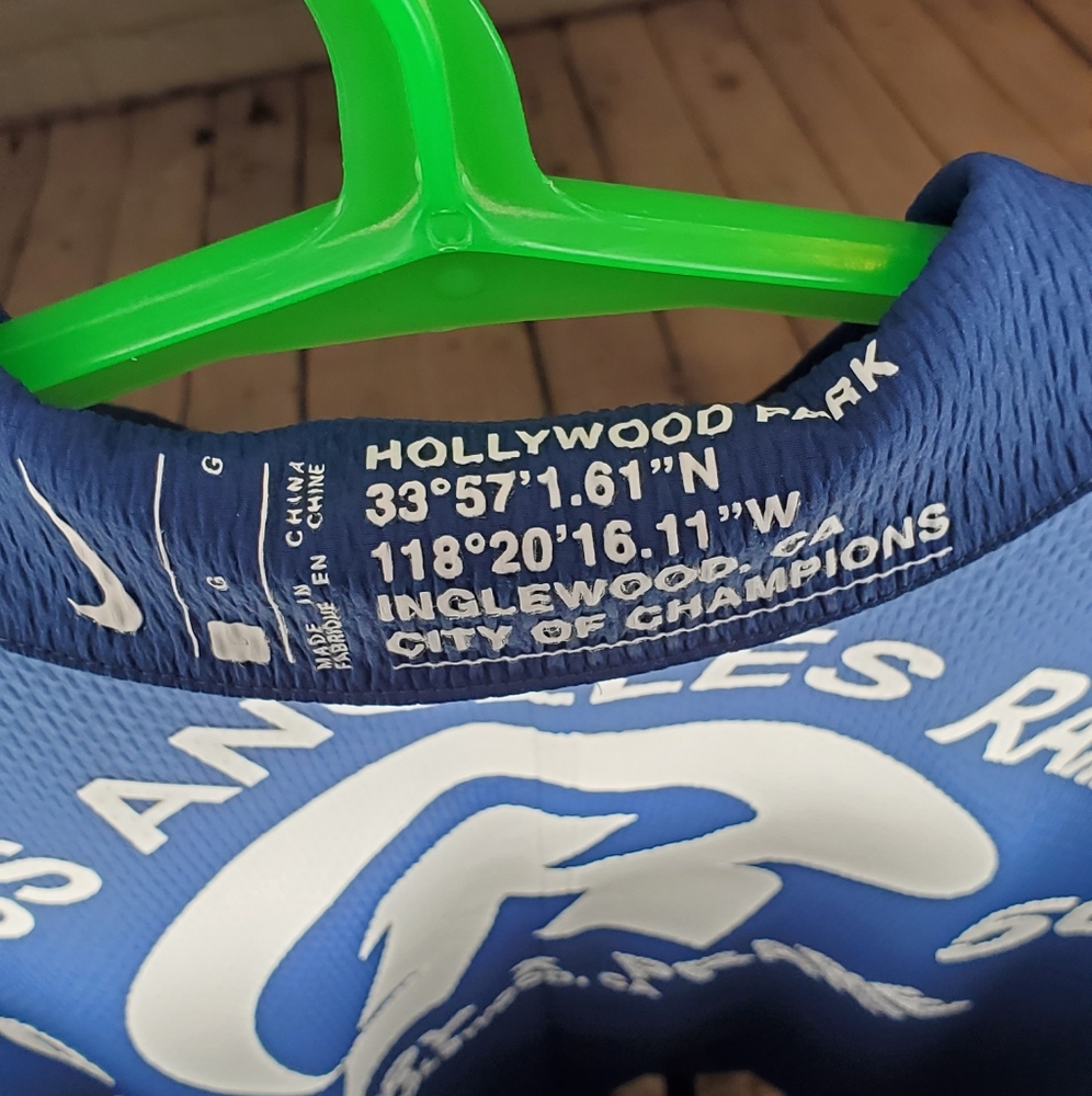 Nike Los Angeles Rams jacket. RARE! - Picture 5 of 8